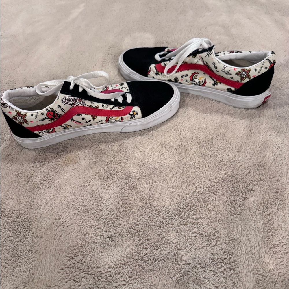 Vans Stranger Things Skater Shoes Men’s size 8 Women’s size 9.5 - Picture 12 of 15